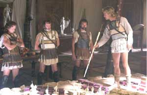 Alexander erklärt seinen Heerführern den Schlachtplan, durch den er den Perserkönig Dareius bei Gaugamela besiegen will.