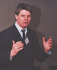 Prof.Dr.Dieter Abeck während seines Referates in Heiligendamm