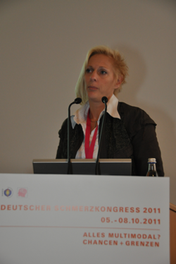 Dr. Cordelia Schott